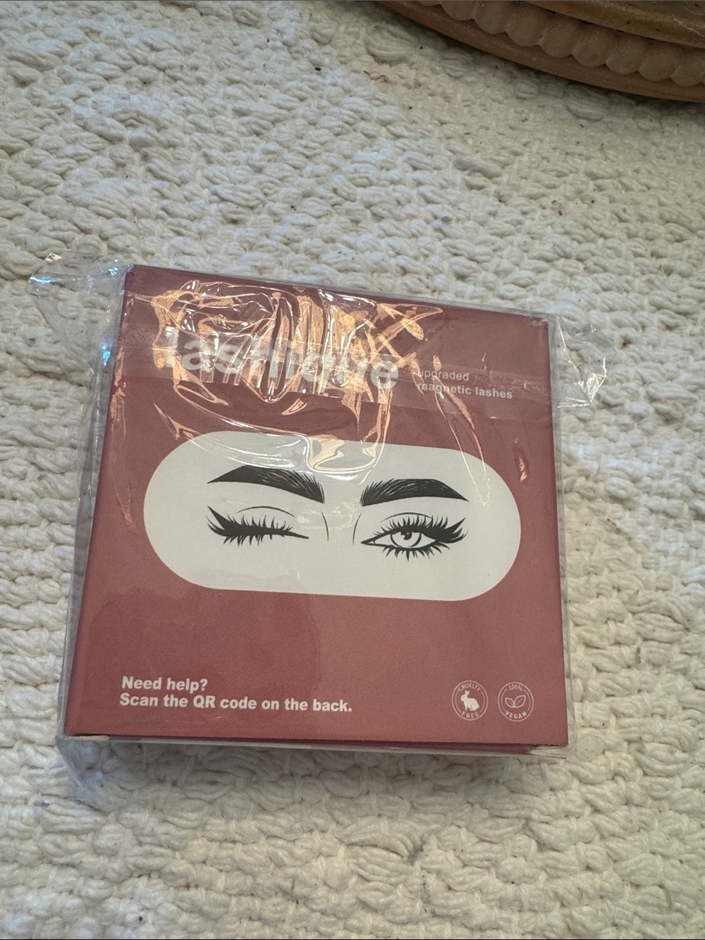 Lashique Magnetic Lashes in Black NWT - Picture 7 of 7